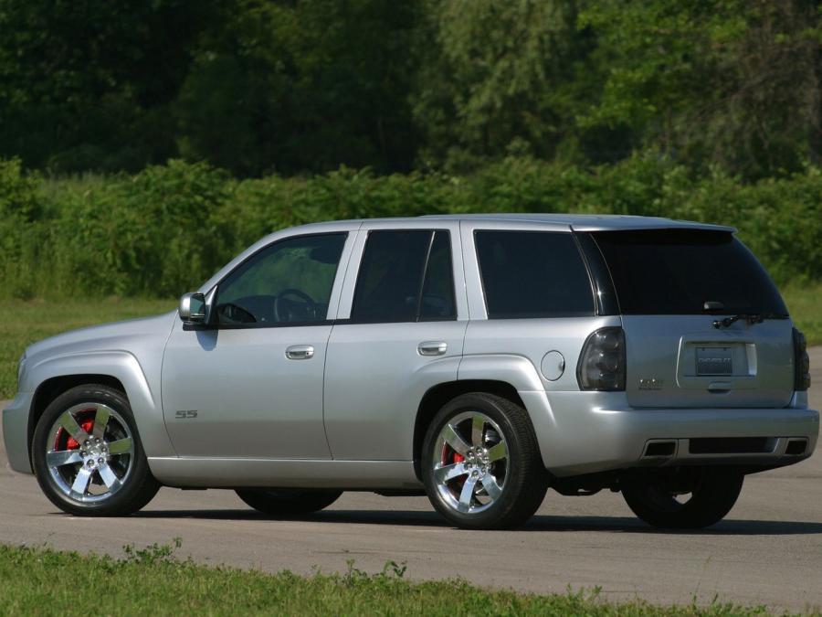  Chevrolet TrailBlazer SS Concept 2002 года  (фото 2 из 3)